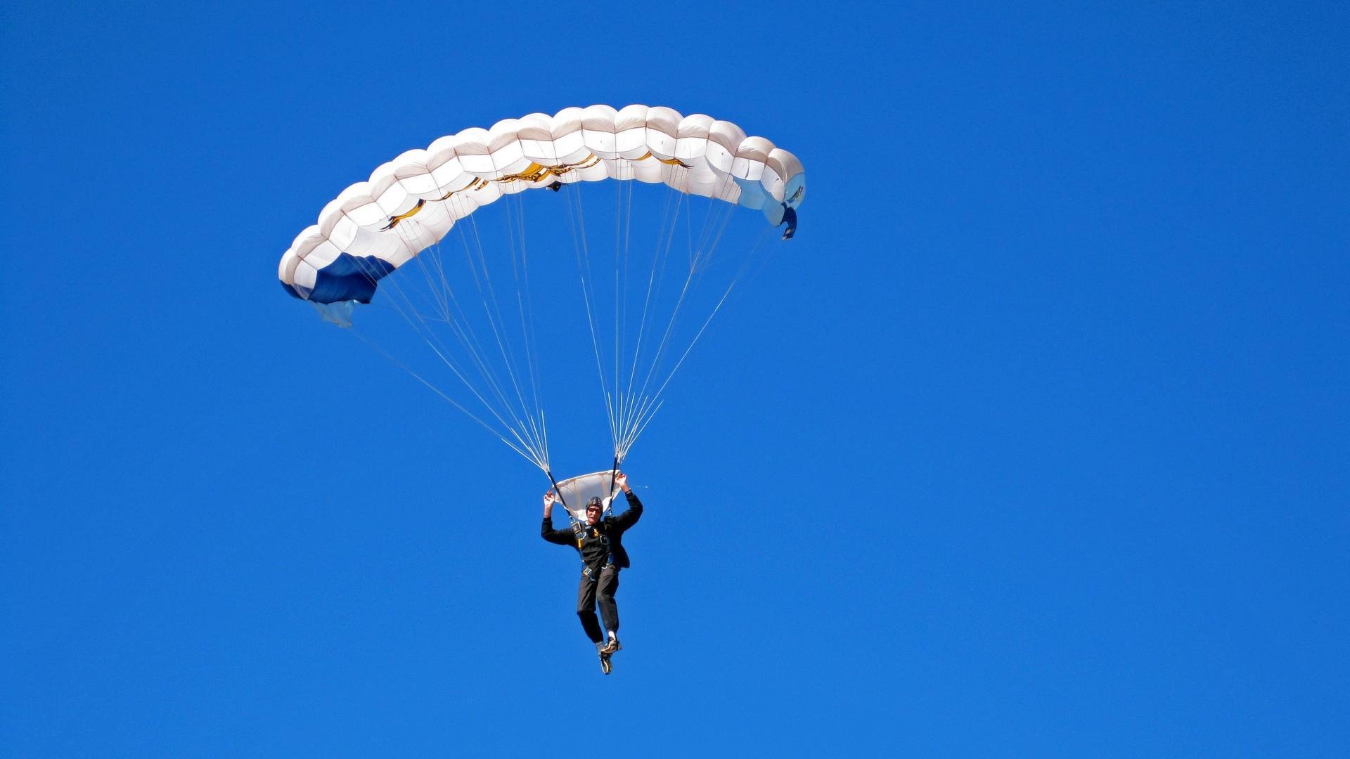 “高能来袭！运动舞蹈让金牛区城北体育馆成为激情澎湃的竞技舞台”